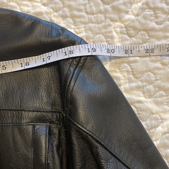 Women's Large L Harley-Davidson Leather Jacket 98136-03VW Front Vented Embossed - Picture 13 of 13